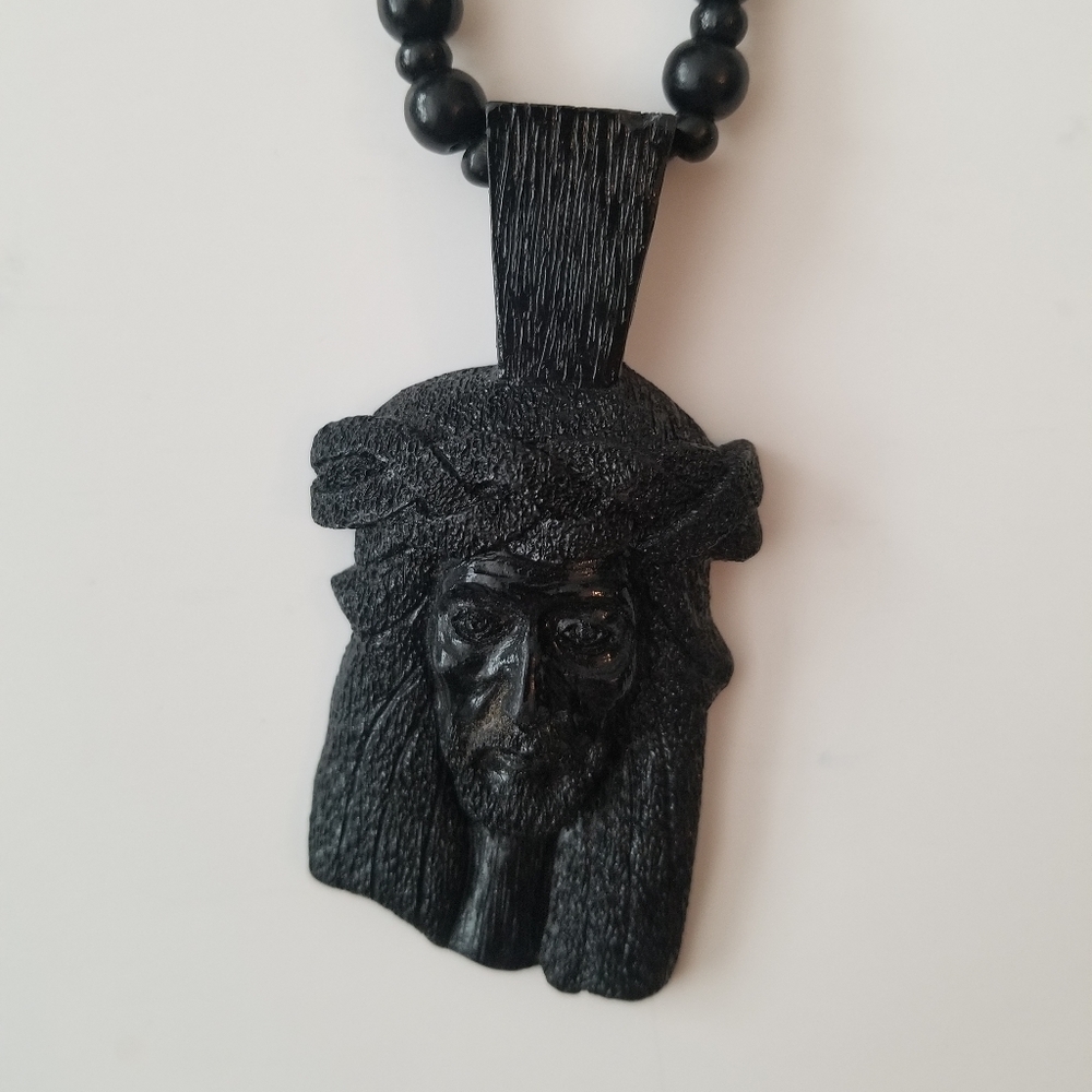 Wooden Jesus Piece in Like New CONDITION